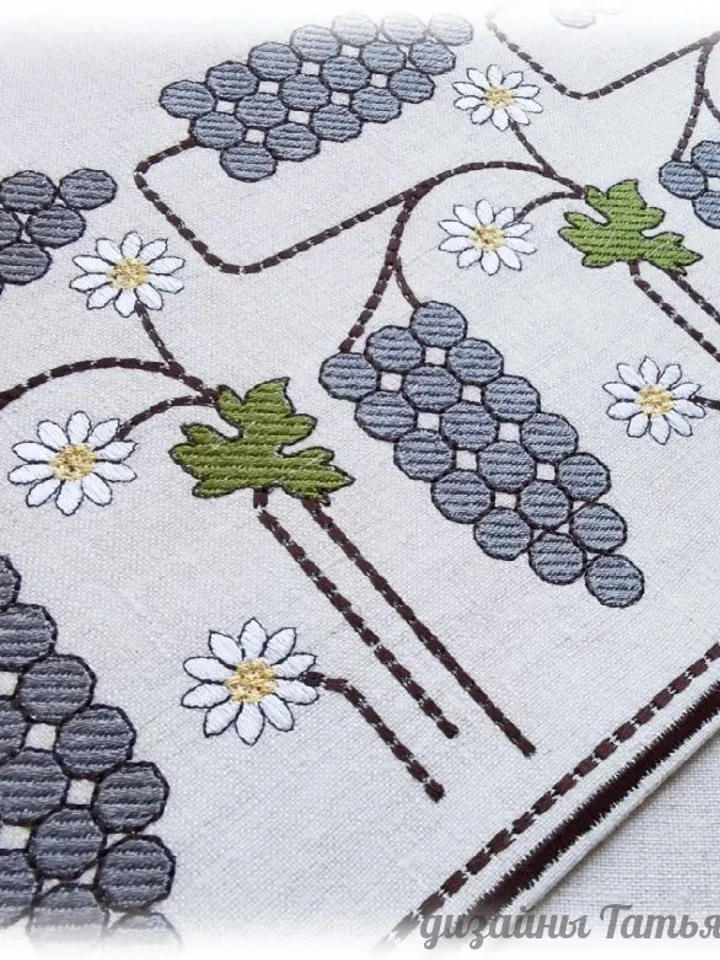 "ART grapes" design for machine embroidery.