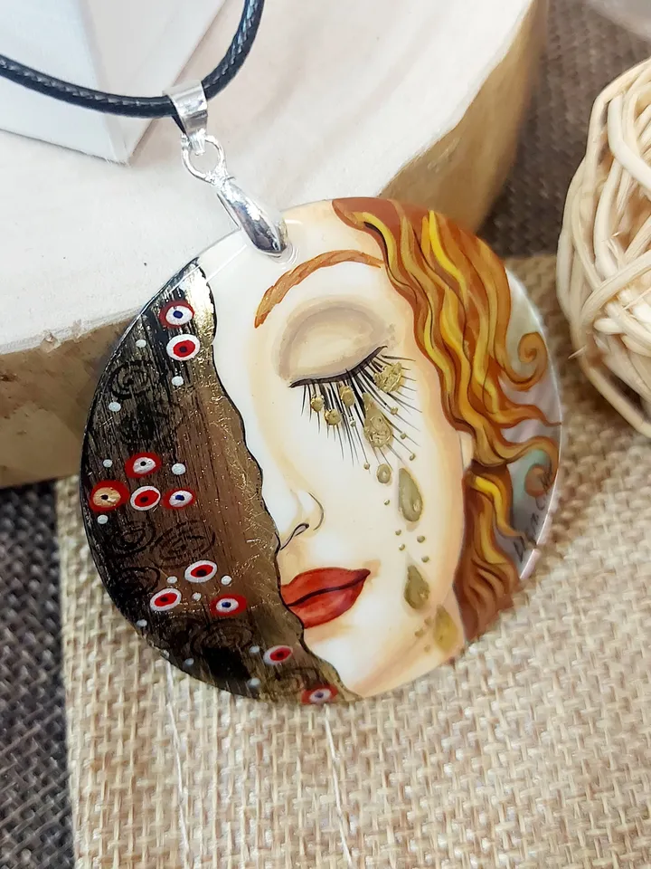 Golden Tears: Hand-Painted Nacre Pendant Inspired by Gustav Klimt's Artistic Beauty - Symbol of Acceptance and Kindness in Iconic Style