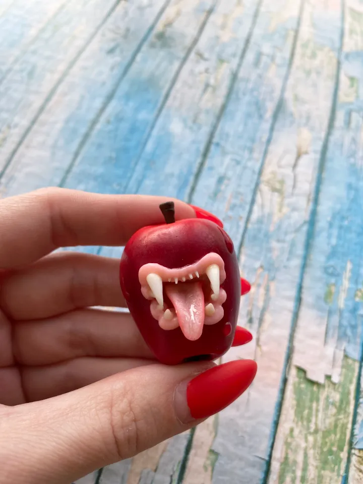 Brooch Apple with Polymer Clay