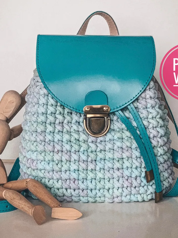 Crochet backpack pattern PDF and video tutorial, digital instant download