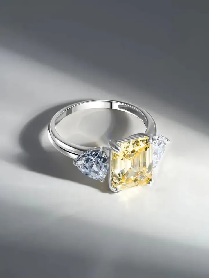 Silver ring with a large stone 925 assay value with cubic zirconia