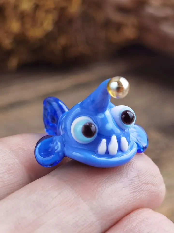 Angler fish figurines Glass fish Tiny fish Miniature fish Glass figurines Tiny glass animals Aquarium decor Angler ornaments