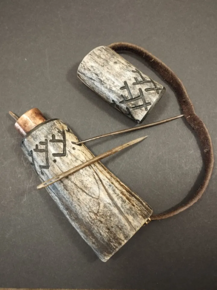 Wolf needles in a case