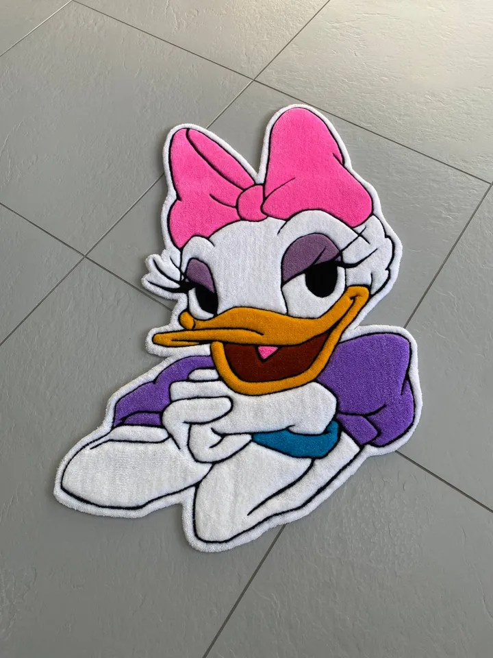 Daisy Duck Tufted Carpet