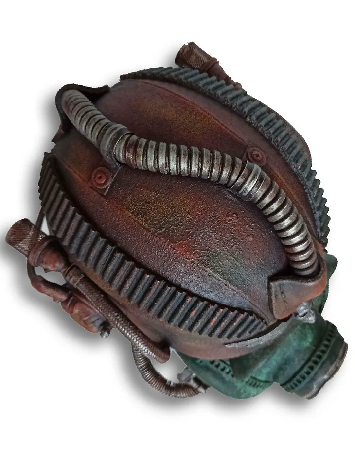 Exclusive helmet in post-apocalyptic steampunk cyberpunk styles