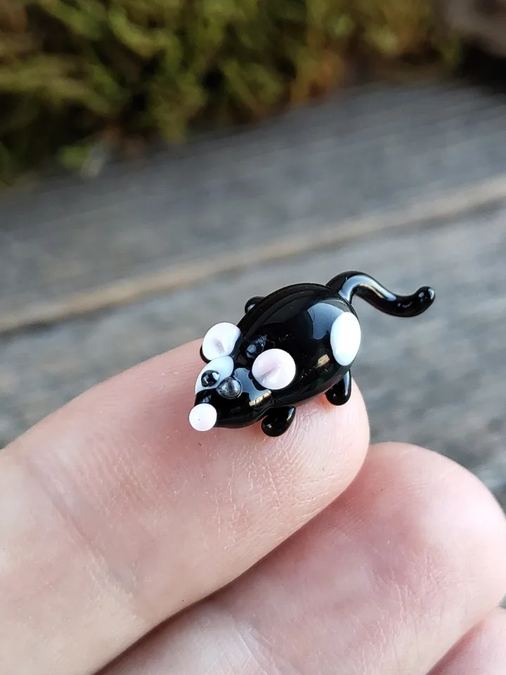 Mouse figurine Rat gifts Pet mouse Rat toy Glass rat art Mouse miniature Dollhouse miniature Miniature animals Tiny glass mouse White rat