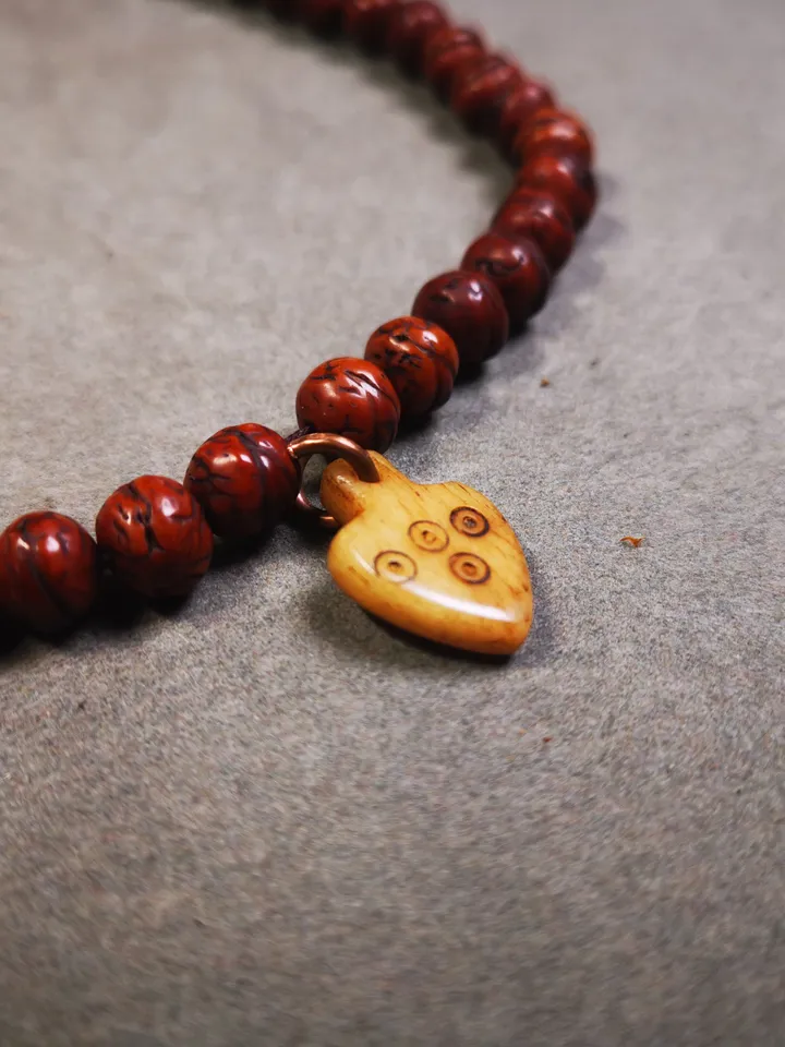 Yak Bone Carved Mantra Dot Mala Pendant,Bead Counter Clip, Prayer Bead Accessories,Gandhanra Tibetan Amulet
