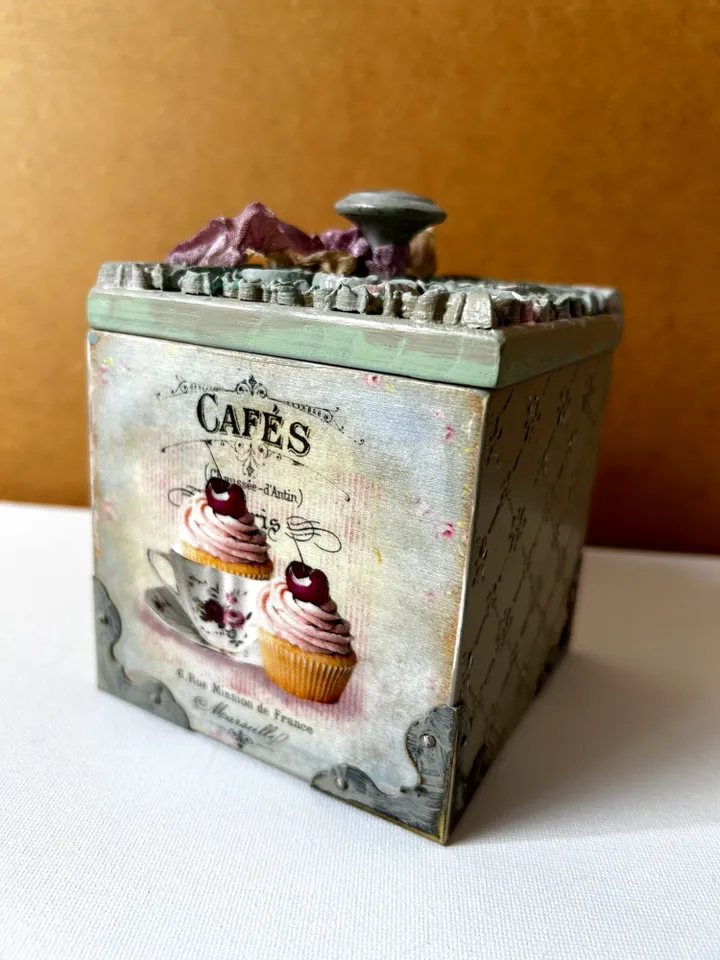 Decoupage boxes in vintage style with cupcakes - Unique Home Decor, Vintage-Inspired Decoupage Decorated Storage Box - Shabby Chic Organizer