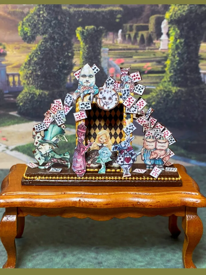 PRINTABLE DIGITAL DOWNLOAD. TUTORIAL.Video tutorial on creating a puppet theater.1:12