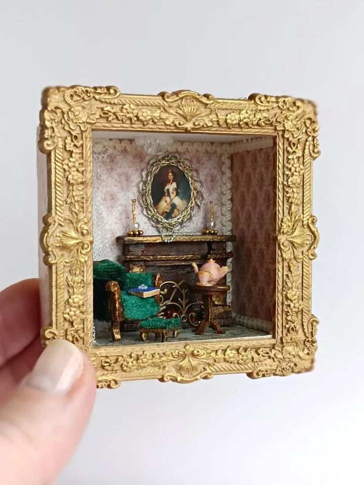 Mini-hall with fireplace, 1/48 scale miniature dollhouse with furniture