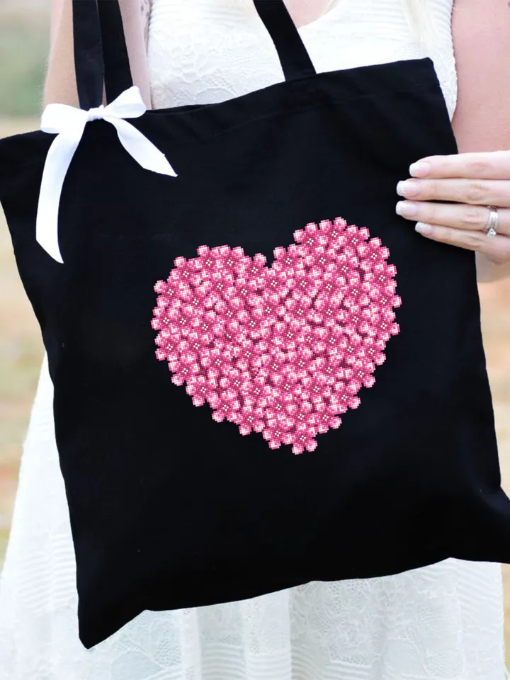 Flower heart cross stitch pattern PDF download Pink flowers cross stitch chart digital, Floral heart ornament for hand embroidery PDF #P37