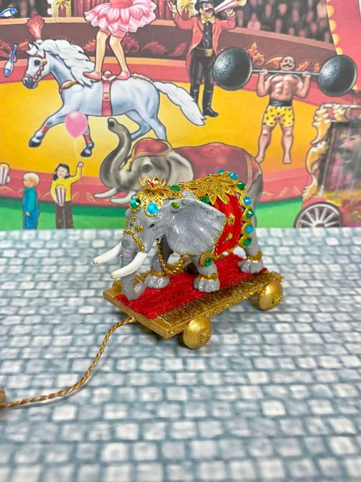 Elephant on a cart. Miniature. 1:12. Toy for a doll. Elephant. Animal for a doll.