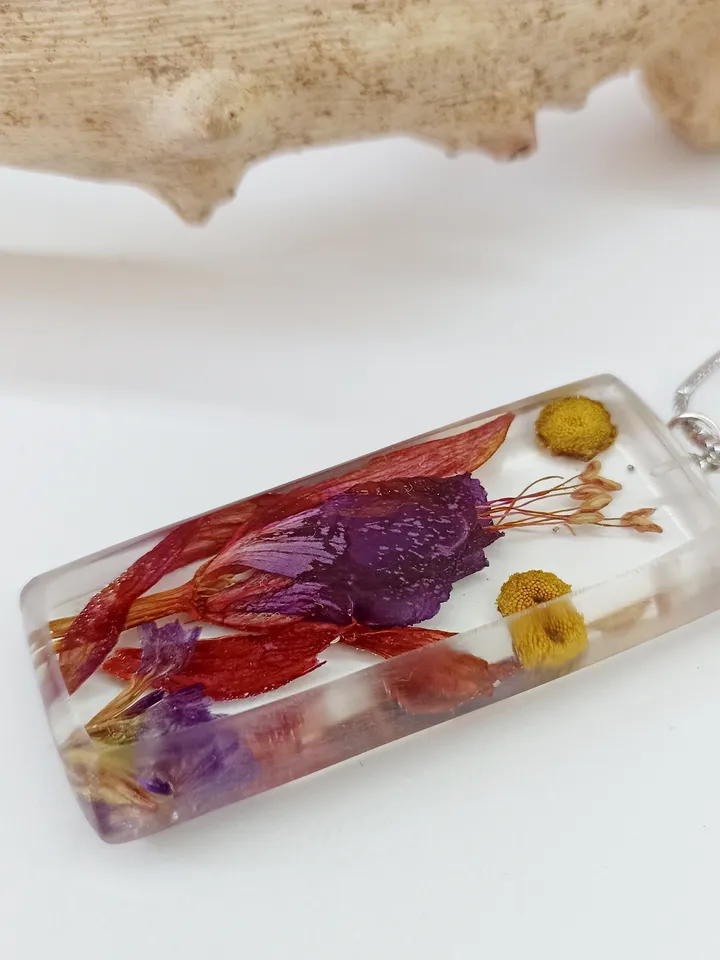Pendant with bright fuchsia petals and a tansy flower Charm resin necklace with flowers
