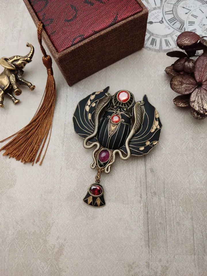 Egiptian Scarab brooch, Scarab Beetle, Egyptian Jewelry, Insect brooch, Scarab pin