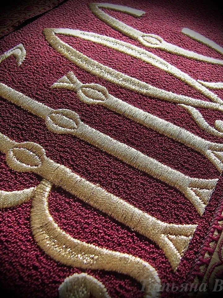 "Agios" set of designs for machine embroidery