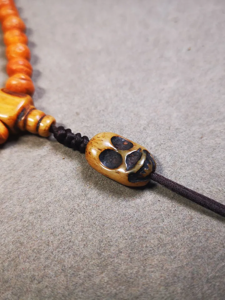 Gandhanra Handmade Tibetan Bone Carved Amulet,Skull Citipati Bead for Mala,Prayer Beads Accessories