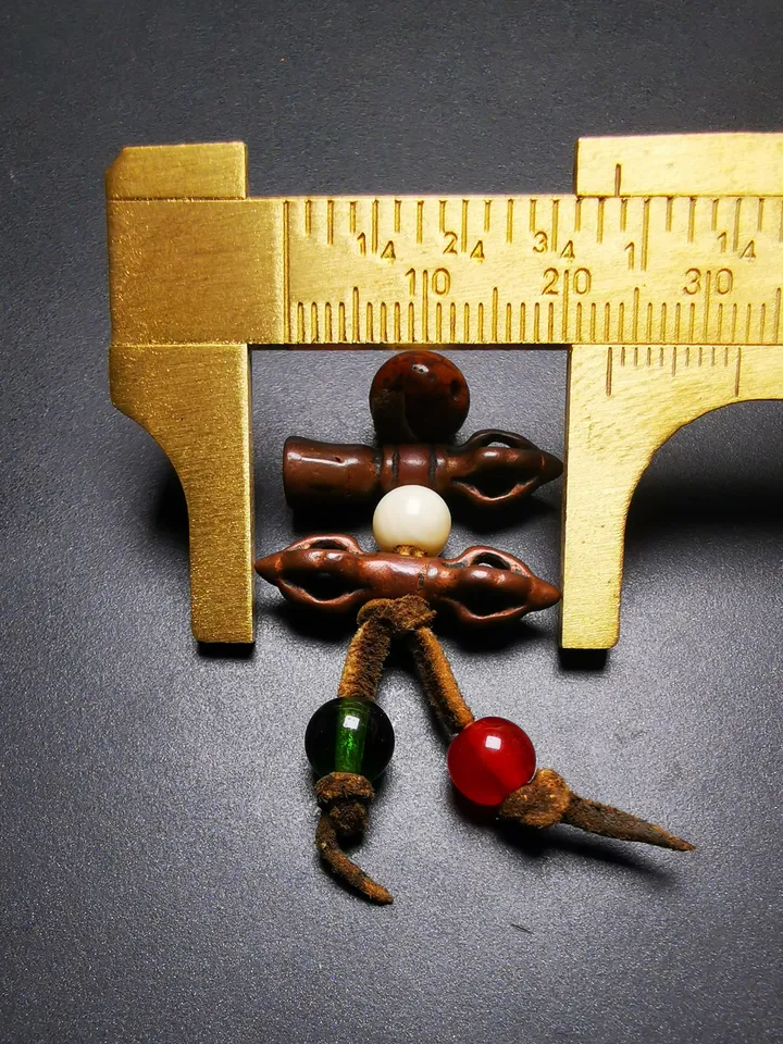 Gandhanra Antique Tibetan Amulet,Mini Vajra and Tibetan Bell Bead Pendant for Mala Prayer Beads, Trantic Buddhism Dharma,Made of Red Copper
