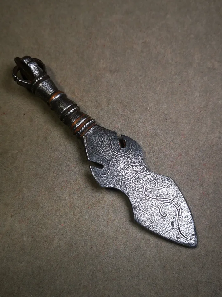 Gandhanra Tibetan Amulet Kila Dagger (Dorje Phurba),Dharma Ritual,Altar Tool,Made of Cold Iron inlaid with Copper