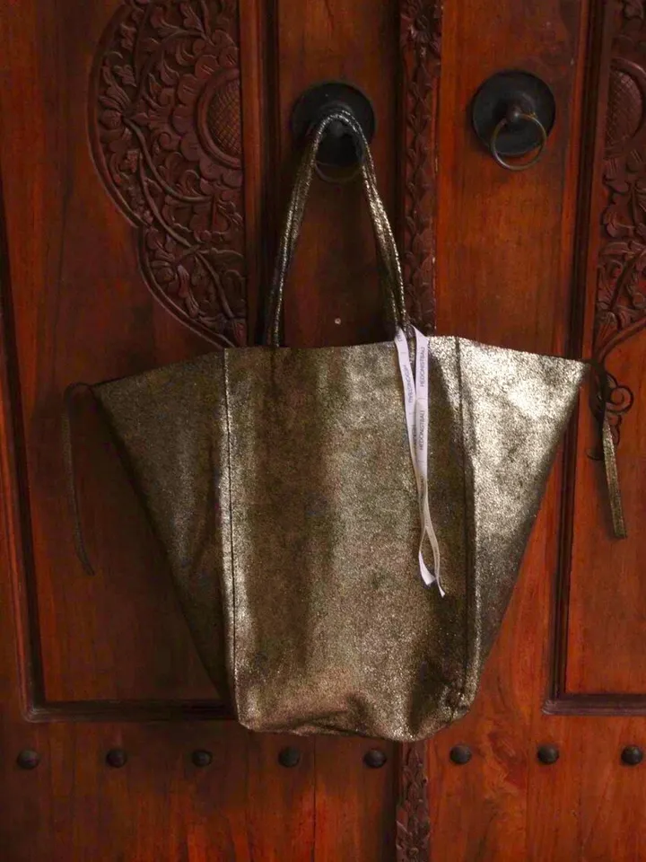 Genuine leather gold tote shopper big bag / everyday purse / handmade bags / designer bags / metallic summer bag / gift for her