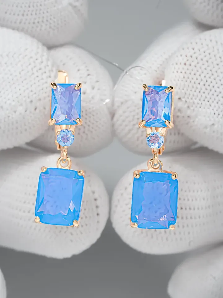Earrings jewelry Silver gold plated 925 assay value with agate and blue cubic zirconia