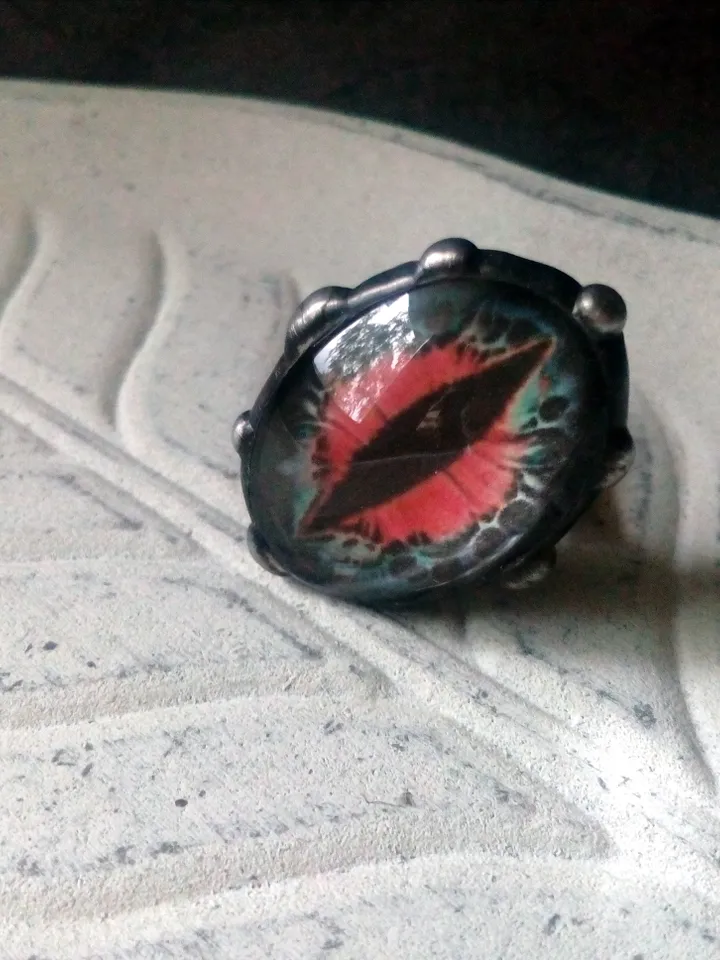 Chunky evil eye, black stained glass ring, Third eye witch ring, Halloween ring, Cat eye ring, Dragon eye ring