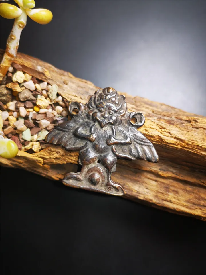 Gandhanra Antique Tibetan Buddhist Amulet Pendant - Garuda - The Golden-Winged Bird,Made of Thokcha,100 years Old