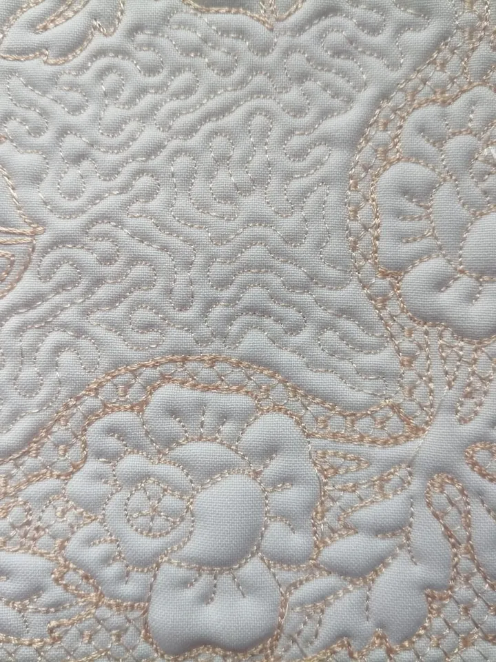 Machine Embroidery Design Trapunto roses