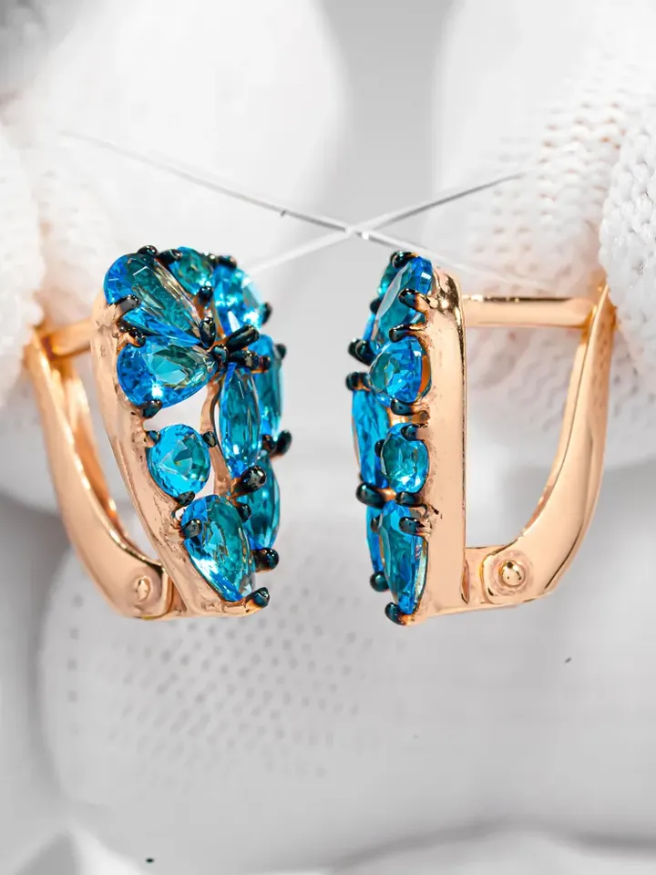 Earrings jewelry Silver gold plated 925 assay value with topaz
