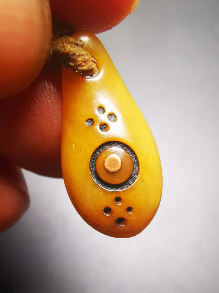 Gandhanra Tibetan Yak Bone Carved Bead Counter Pendant,Mani Jewel Amulet for Mala,Prayer Beads
