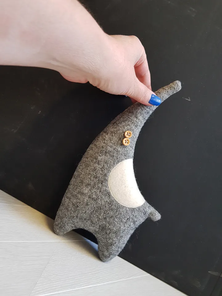 Gray elephant Sewing Pattern PDF, digital tutorial in english, stuffed animal diy