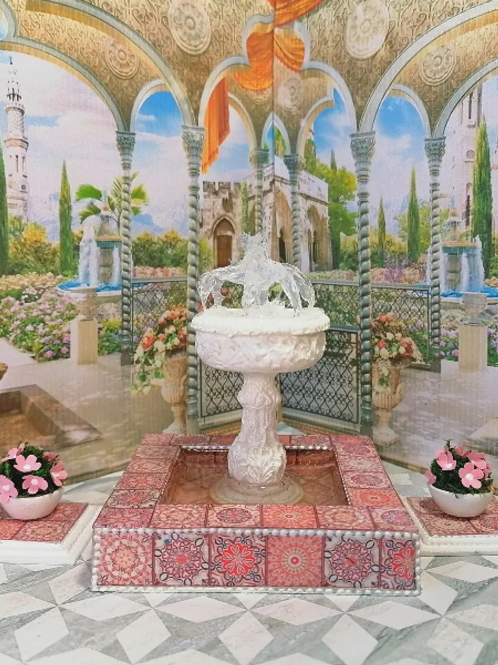 Miniature fountain. Fountain for the collection of dolls.