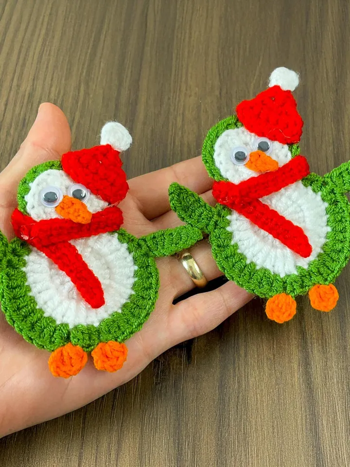 Crochet Penguin Ornament PDF Pattern, DIY Christmas Penguin Decoration, Handmade Festive Penguin Applique, Holiday Crochet Design