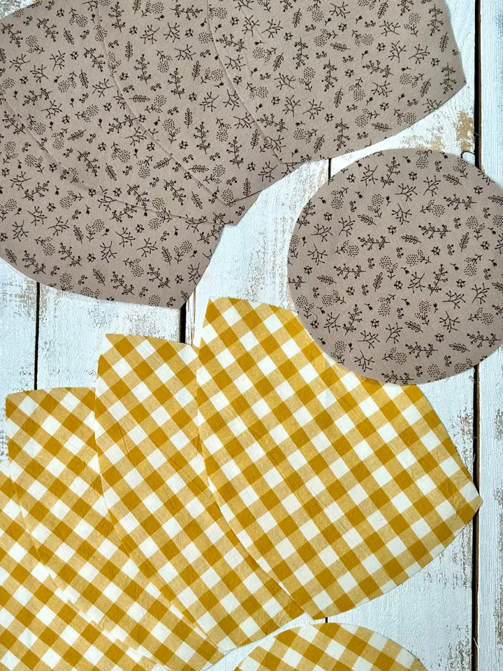 18 cm Burrow House SEWING PATTERN