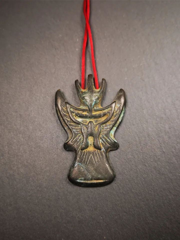 Gandhanra Antique Tibetan Buddhist Amulet Pendant - Garuda - The Golden-Winged Bird, Crafted from Thokcha,Size 2.28" * 1.5"