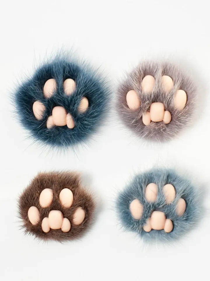 Toe beans  Brooch