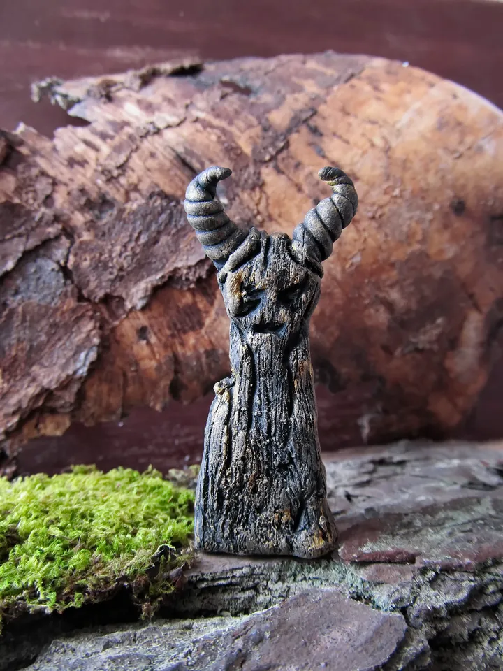 Horned God Demon Witch doll Altar pagan Decor Statue Ooak Occult Symbol Spirit Doll figurine Small pocket idol Figure board game Handmade figurine polymer clay