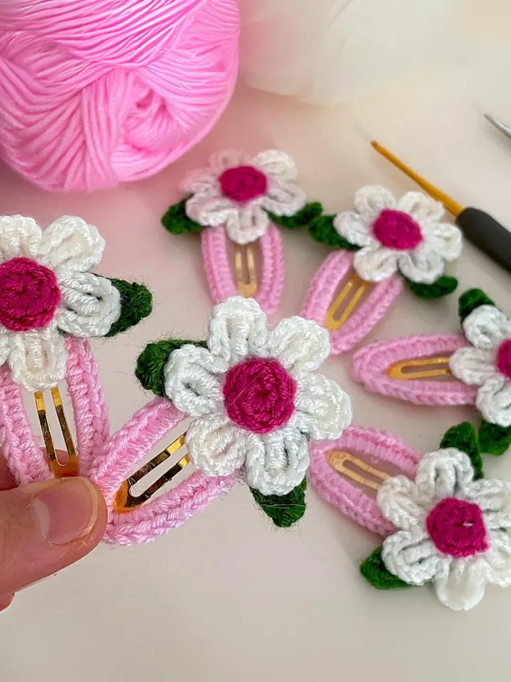 Floral Crochet Hair Snap Clips for Girls - Baby Hair Barrettes Pattern