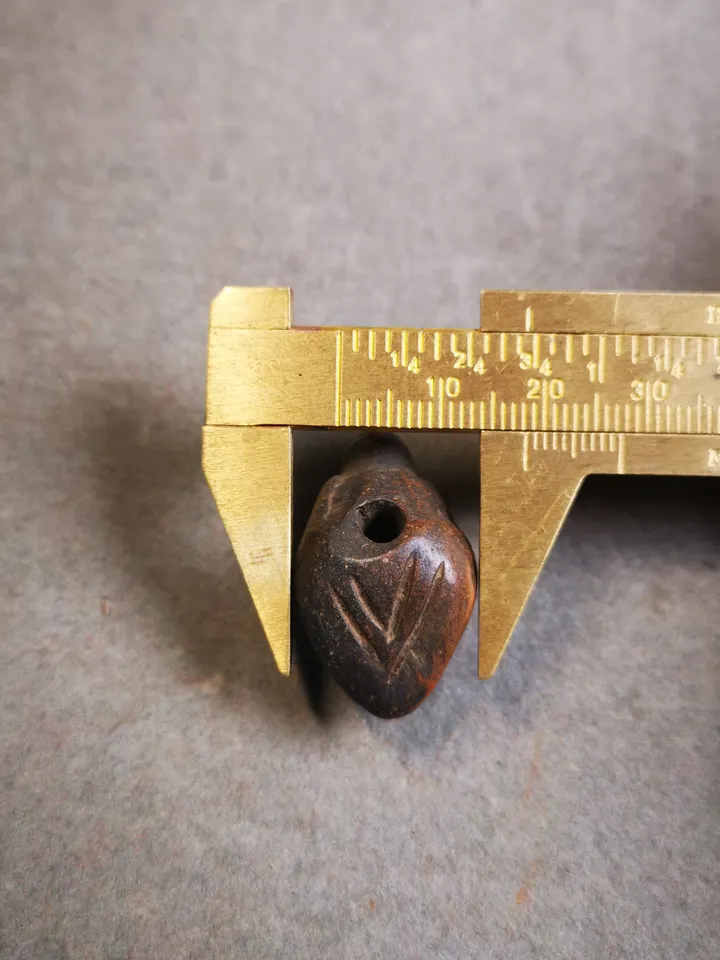 Gandhanra Old Tibetan Niang La Tsa Tsa Statue Amulet , Small Stupa,Pagoda Pendant,50 Years Old