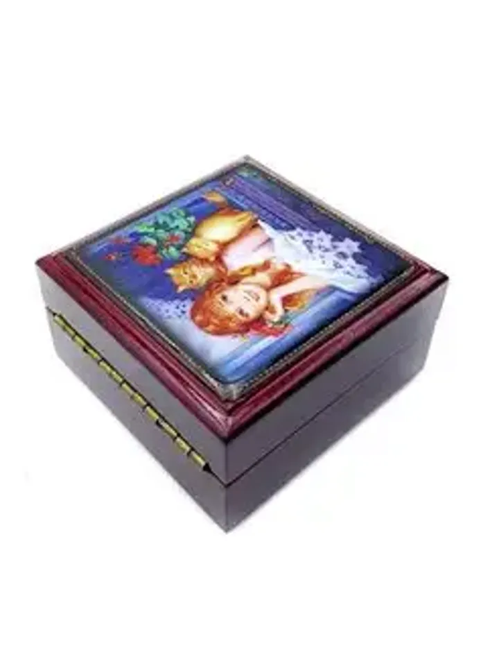 Wooden box "Girl and cats"