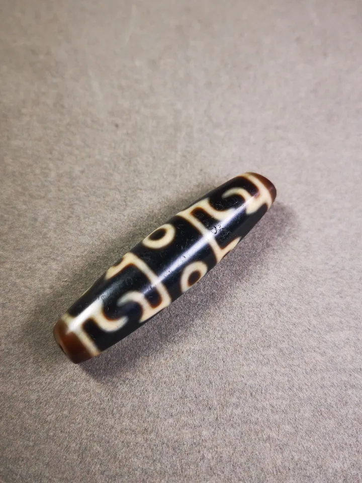 Gandhanra Antique Tibetan Dzi Neckalce,Guru Rinpoche Three Realms Dzi Bead,53× 13 mm, 40 Years Old,Spiritual Gift