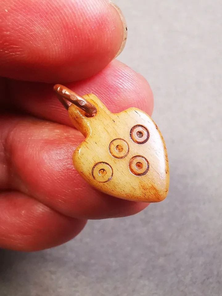 Yak Bone Carved Mantra Dot Mala Pendant,Bead Counter Clip, Prayer Bead Accessories,Gandhanra Tibetan Amulet