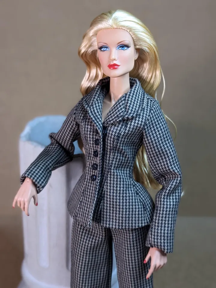 Handmade classic pantsuit for 13-inch fashion female dolls