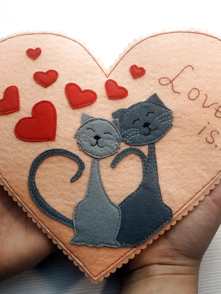 felt pattern, Valentines day card, Valentines day card pattern, felt cute postcard pattern, felt heart pattern, Valentines day gift, Valentines day décor, felt heart PDF sewing pattern, love romantic card, anniversary engagement card, Valentines ornament