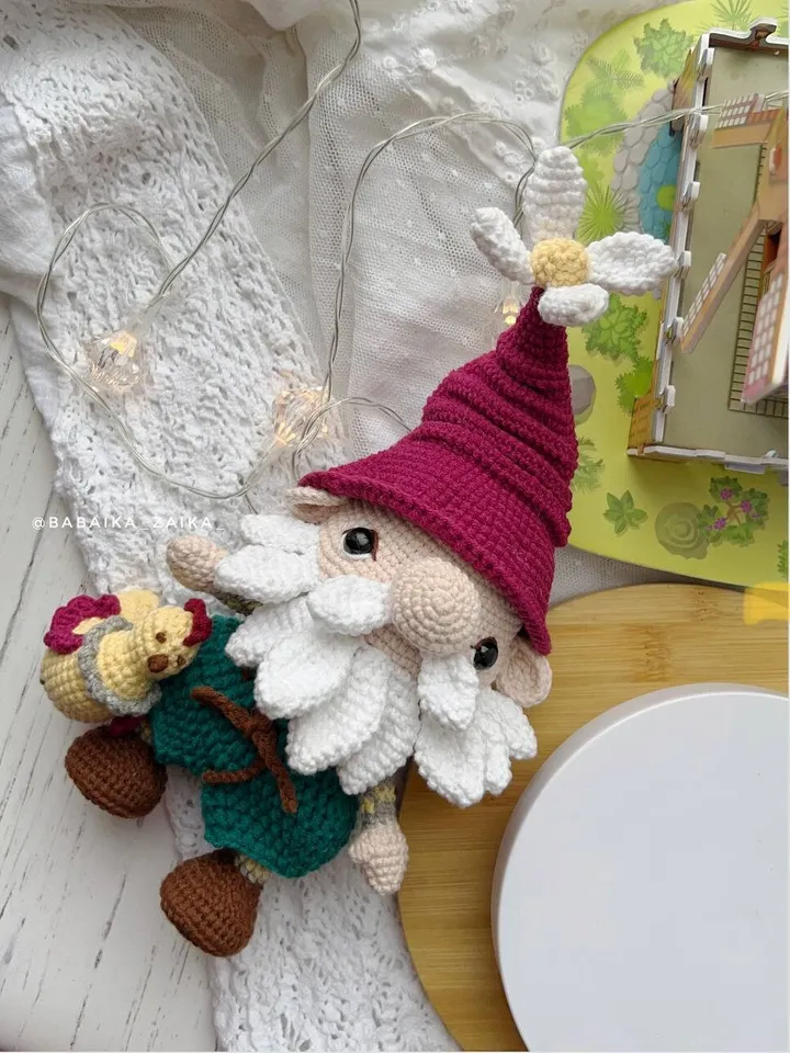 PDF Crochet Pattern Easter Cute Gnome and Chicken, Easter ornaments, Amigurumi Chicken, Amigurumi Easter Toy, Amigurumi Scandinavian Gnome