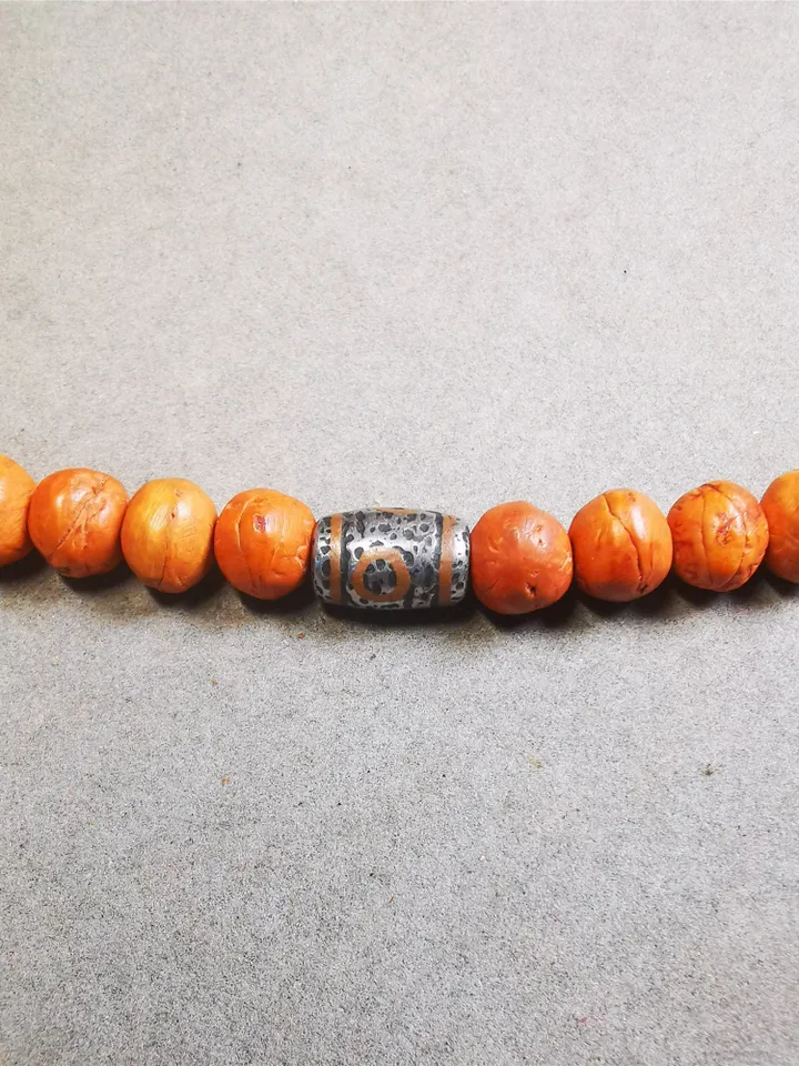 Gandhanra Handmade Tibetan Mala Spacer Beads,Cold Iron 3 Eyes Dzi Marker Beads for Prayer Beads Necklace Accessories,0.3" × 0.47"