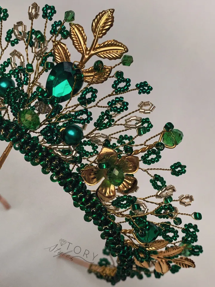 Green crown, Gold green crown, Silver Green crown, Emerald crown, Emerald tiara, Emerald diadem, Emerald headpiece, Green tiara, Elven crown, Elven tiara, Elven diadem, Wedding crown, Forest wedding, boho accessories, elf tiara, emerald wedding