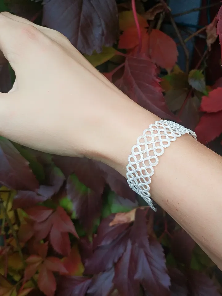 Braided bracelet