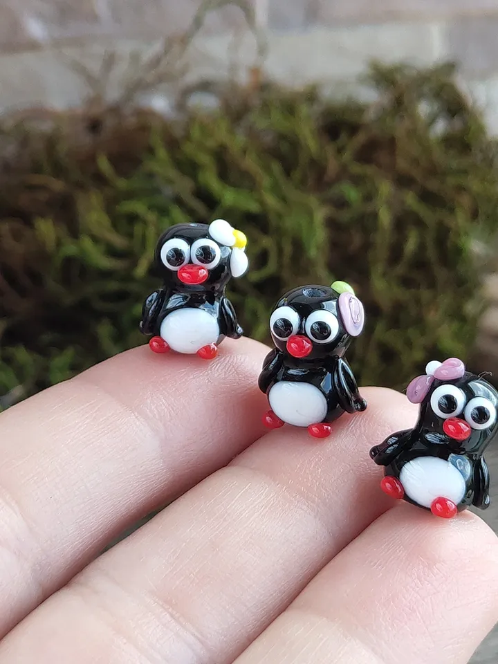 MINIATURE ANIMALS Penguin figurine Penguin miniature Baby penguin Glass penguin decor penguin gift Tiny Penguin Glass figurines Ornaments