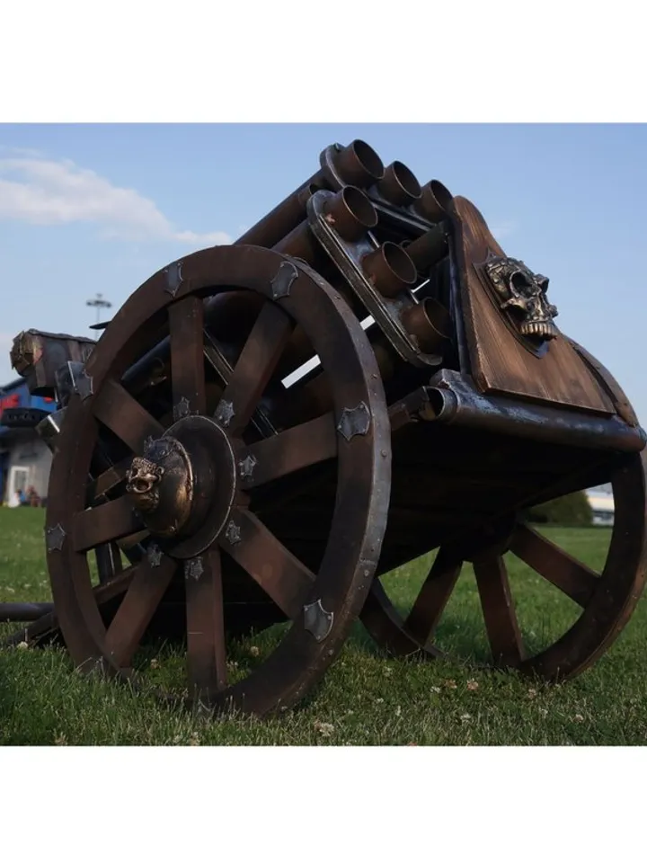 Hellbuster - Toy Cannon on wheels for larp - Warhammer - larping - larp cannon