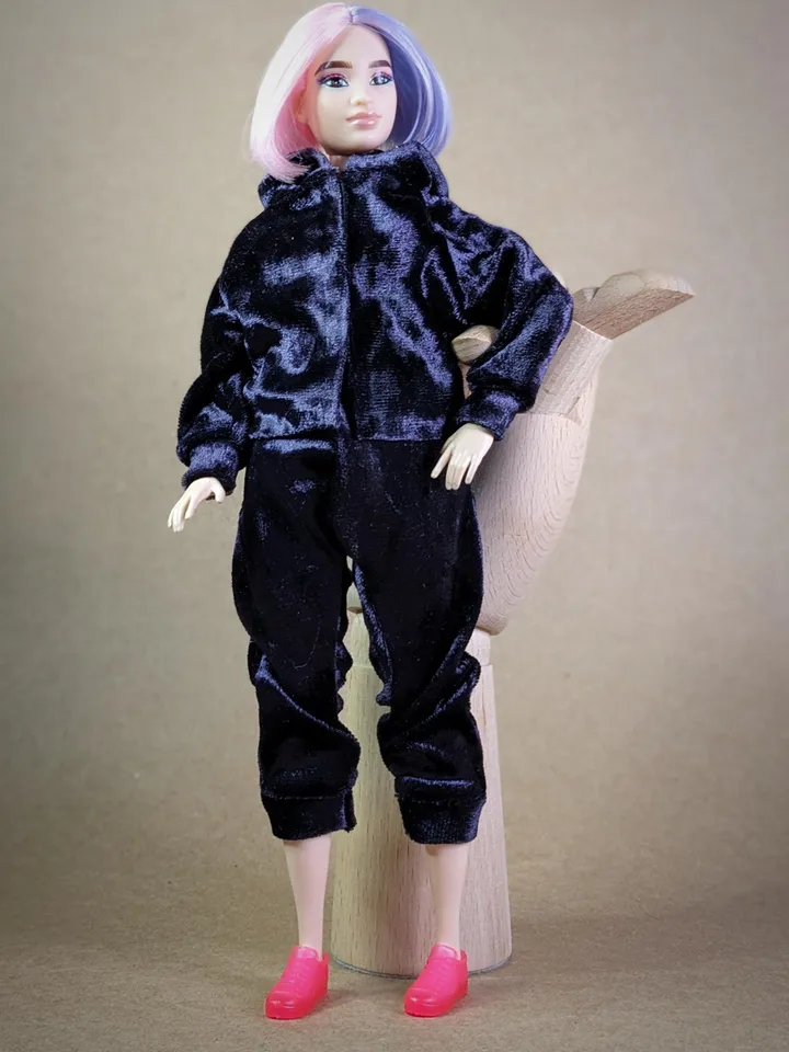 Handmade casual purple velvet two-piece set (hoodie and pants) for 1/6 scale fashion female dolls